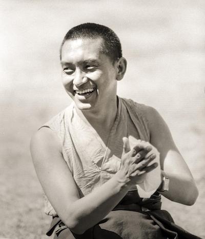 Relaxing at Waterlow Park, Highgate, London, 1983. (Photo Robin Bath)